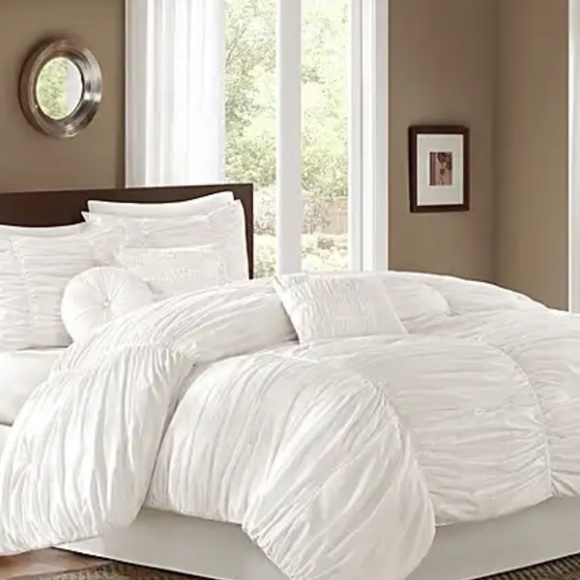 Chezmoi Bedding 7 Piece Ruched Queen Comforter Set Poshmark
